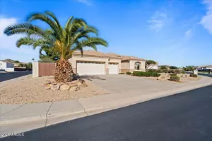 4662 W Fallen Leaf Ln, Glendale, AZ 85310 - Photo 3