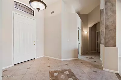 4662 W Fallen Leaf Lane, Glendale, AZ 85310 - Photo 9