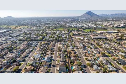 8302 E Heatherbrae Drive, Scottsdale, AZ 85251 - Photo 3