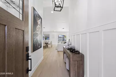 4301 E Betty Elyse Lane, Phoenix, AZ 85032 - Photo 9