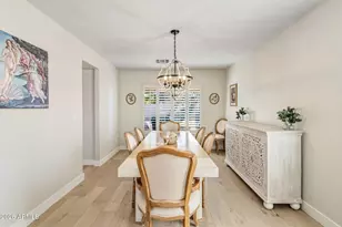 6419 W Honeysuckle Dr, Phoenix, AZ 85083 - Photo 11