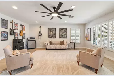 6419 W Honeysuckle Drive, Phoenix, AZ 85083 - Photo 15