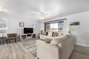 10637 W Augusta Dr, Sun City, AZ 85351 - Photo 3