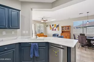 39516 N Noble Hawk Ct, Phoenix, AZ 85086 - Photo 11