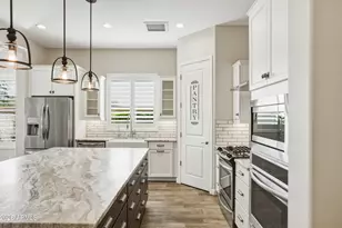 18125 N 65th Pl, Phoenix, AZ 85054 - Photo 7