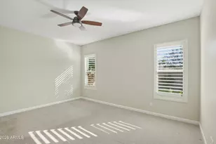 18125 N 65th Pl, Phoenix, AZ 85054 - Photo 17