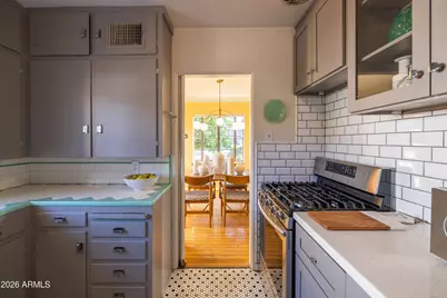 530 W Wilshire Drive, Phoenix, AZ 85003 - Photo 21