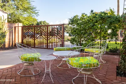 530 W Wilshire Drive, Phoenix, AZ 85003 - Photo 45