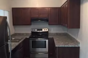 2301 N 28th St, Phoenix, AZ 85008 - Photo 3