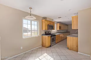 9960 W Devonshire Dr, Arizona City, AZ 85123 - Photo 19