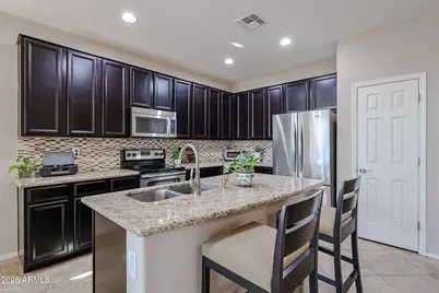 17555 W Glenhaven Drive, Goodyear, AZ 85338 - Photo 15