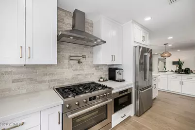 7770 E Camelback Road #11, Scottsdale, AZ 85251 - Photo 19