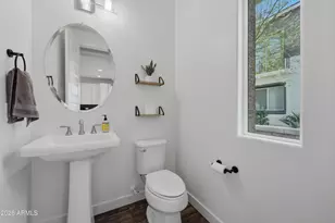 11900 N 32nd St, Phoenix, AZ 85028 - Photo 13