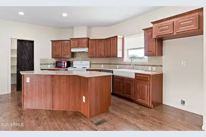 39624 N Central Avenue, Phoenix, AZ 85086 - Photo 11