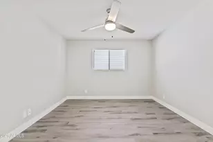 35 W Medlock Dr, Phoenix, AZ 85013 - Photo 15