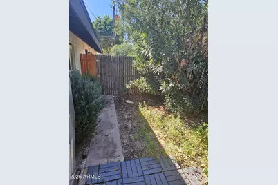 35 W Medlock Drive #4, Phoenix, AZ 85013 - Photo 23