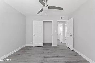 35 W Medlock Drive #4, Phoenix, AZ 85013 - Photo 17