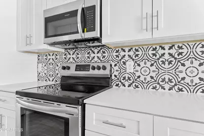 35 W Medlock Drive #4, Phoenix, AZ 85013 - Photo 7