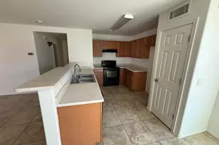 1754 E Bishop Pl, Casa Grande, AZ 85122 - Photo 3