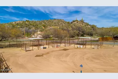 37115 S Rincon Road, Wickenburg, AZ 85390 - Photo 25