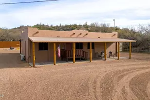 37115 S Rincon Rd, Wickenburg, AZ 85390 - Photo 1