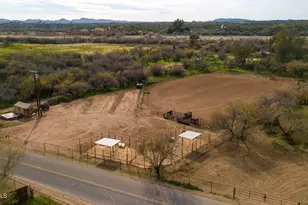 37115 S Rincon Rd, Wickenburg, AZ 85390 - Photo 27