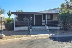 2233 E Behrend Dr, Phoenix, AZ 85024 - Photo 3