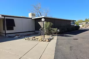 2233 E Behrend Dr, Phoenix, AZ 85024 - Photo 37