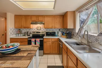 3224 E Sierra Street, Phoenix, AZ 85028 - Photo 9