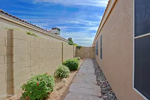 4374 E Campo Bello Dr, Phoenix, AZ 85032 - Photo 43