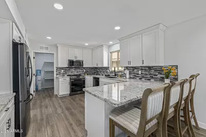 26241 S Lakemont Drive, Sun Lakes, AZ 85248 - Photo 23