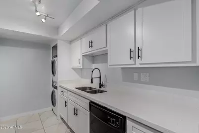 10444 N 69th Street #206, Paradise Valley, AZ 85253 - Photo 15