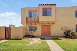948 S Alma School Rd, Mesa, AZ 85210 - Photo 1