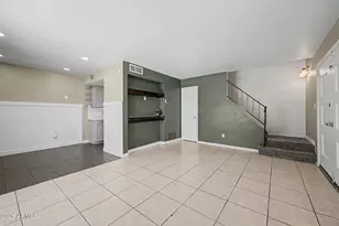 948 S Alma School Rd, Mesa, AZ 85210 - Photo 5