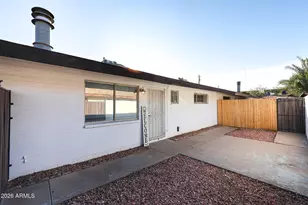 3022 N 37th St, Phoenix, AZ 85018 - Photo 3