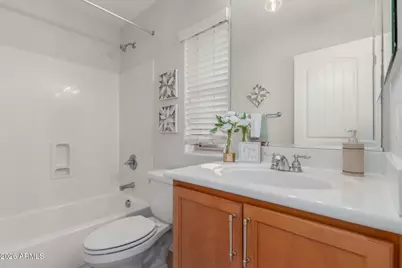 1418 S Newberry Lane, Tempe, AZ 85281 - Photo 17