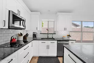 6369 W Matilda Ln, Glendale, AZ 85308 - Photo 17