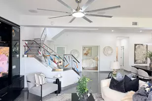 8989 N Gainey Center Dr, Scottsdale, AZ 85258 - Photo 21