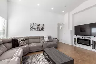 15441 W Statler Cir, Surprise, AZ 85374 - Photo 11