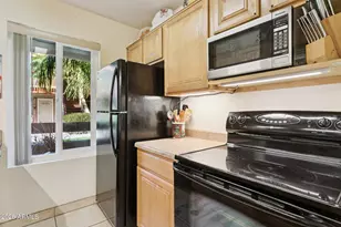 14203 N 19th Ave, Phoenix, AZ 85023 - Photo 7