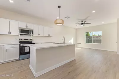9425 N 9th Avenue, Phoenix, AZ 85021 - Photo 5