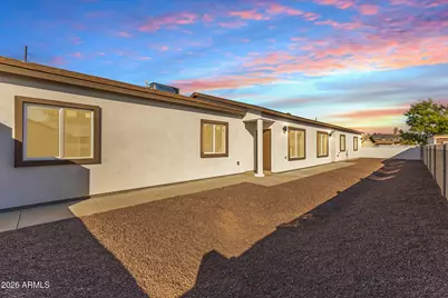 9425 N 9th Avenue, Phoenix, AZ 85021 - Photo 1