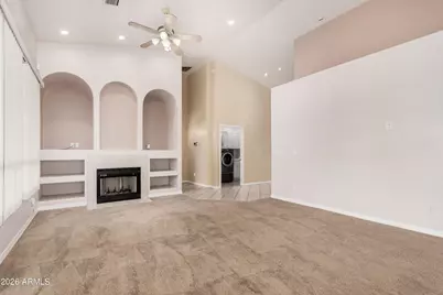 946 W Torrey Pines Boulevard, Casa Grande, AZ 85122 - Photo 9