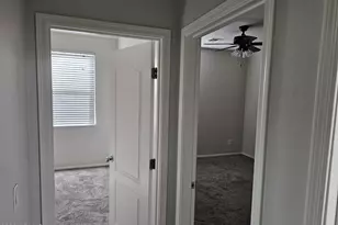 238 N 174th Dr, Goodyear, AZ 85338 - Photo 7