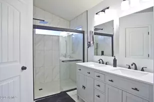 781 E Colt Rd, Chandler, AZ 85225 - Photo 7