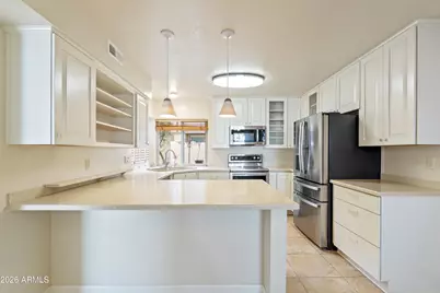 10077 E Calle De Cielo Circle, Scottsdale, AZ 85258 - Photo 9