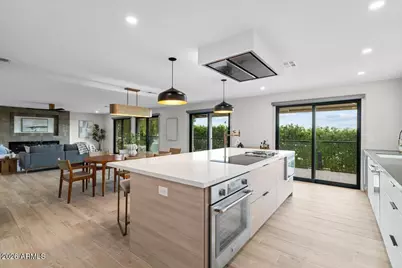 15615 N 8th Place, Phoenix, AZ 85022 - Photo 13