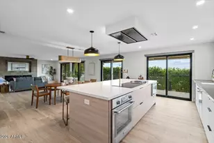 15615 N 8th Pl, Phoenix, AZ 85022 - Photo 13