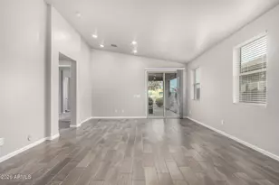 854 W Lowell Dr., San Tan Valley, AZ 85140 - Photo 13