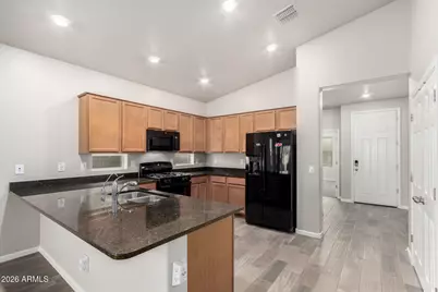 854 W Lowell Drive, San Tan Valley, AZ 85140 - Photo 3